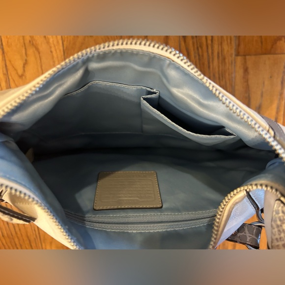 Vintage Coach shoulder bag - Picture 2 of 3